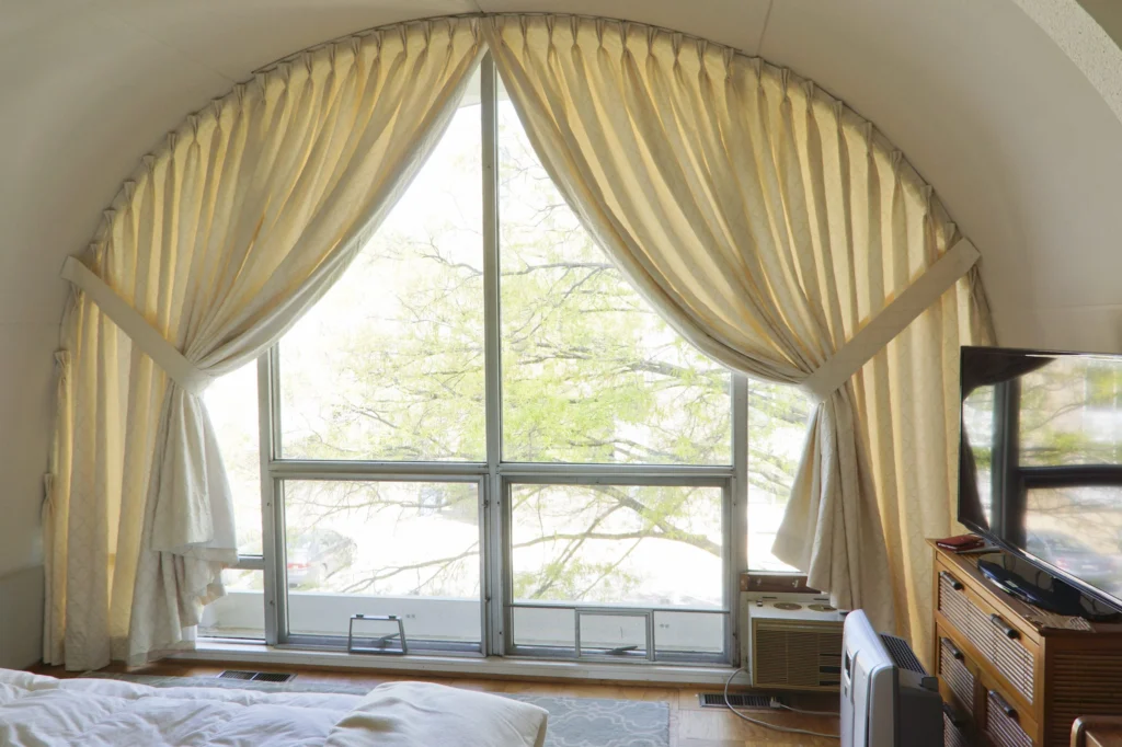 Arch Windows are Beautiful but Hard to Treat