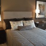 Toss pillows 17