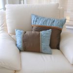Toss pillows 13
