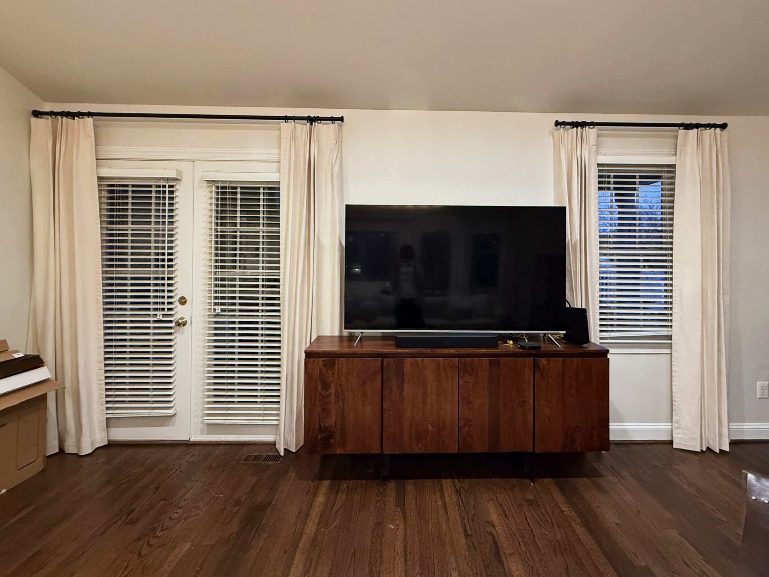 Drapery Designs Alterations 202604 IMG 0281 Edited